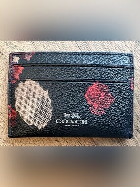 NWOT Authentic Coach Floral Card Case.